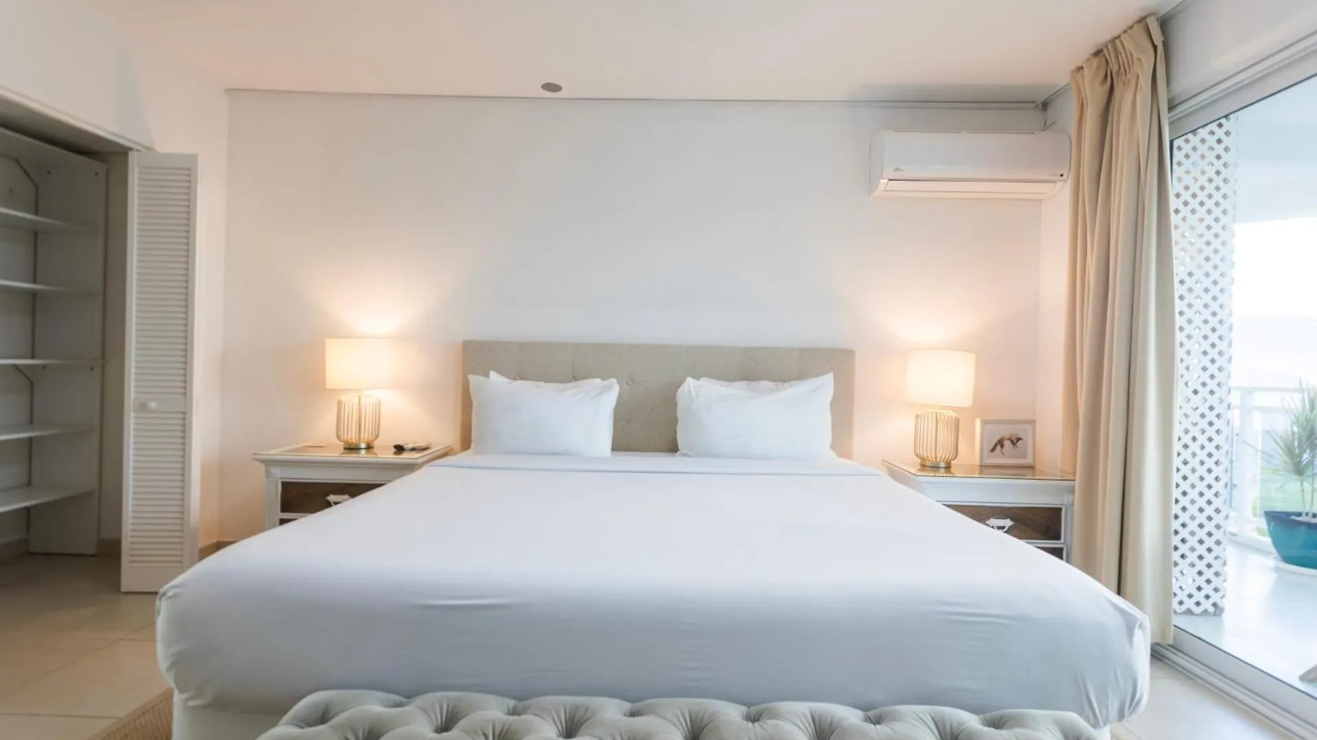 Maho Beach House - Luxe 1 Bedroom - Ocean Hideaway 0*,
