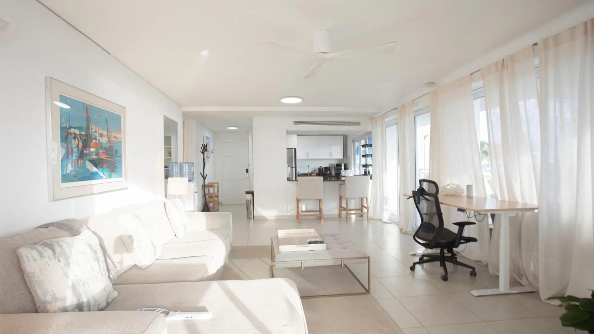Maho Beach House - Luxe 1 Bedroom - Ocean Hideaway